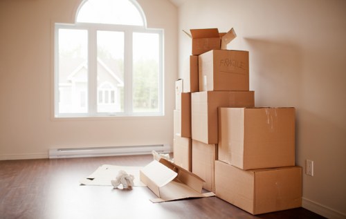 Packing and loading service for a Marylebone removal van booking